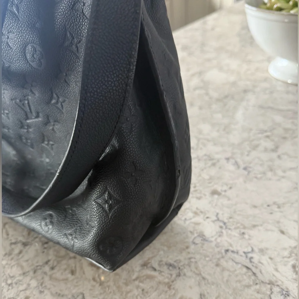Louis Vuitton Black Monogram Bag with Gold Accents - Picture 10 of 12